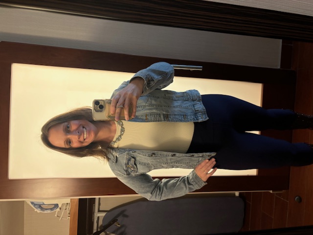 Shannon feeling confident in her concert outfit, April 2025